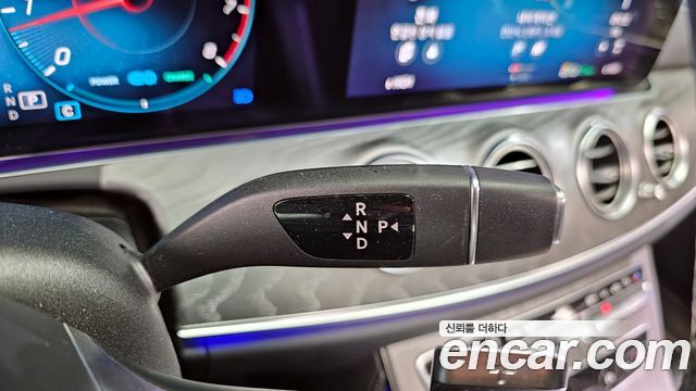 Mercedes-Benz E-Class E350 4MATIC AMG Line