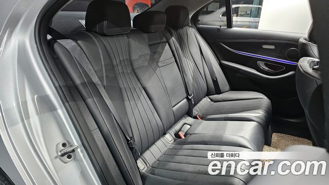 Mercedes-Benz E-Class E220d 4MATIC Exclusive