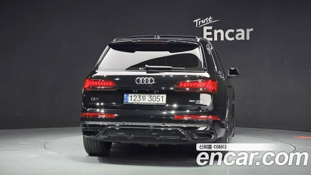 Audi Q7 55 TFSI Quattro Premium