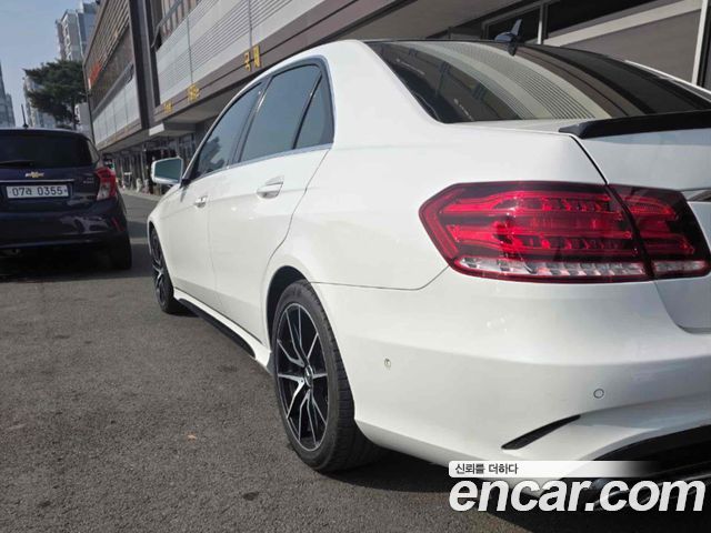 Mercedes-Benz E-Class E220 CDI Avantgarde