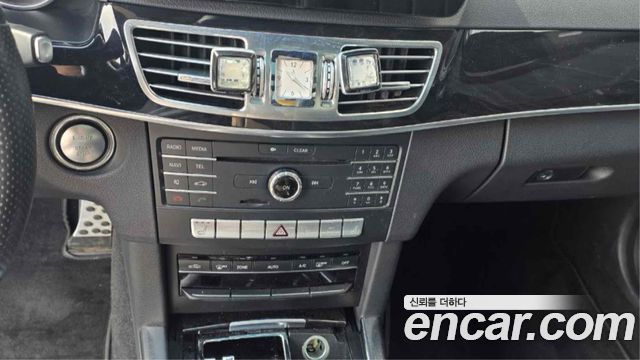 Mercedes-Benz E-Class E220 CDI Avantgarde
