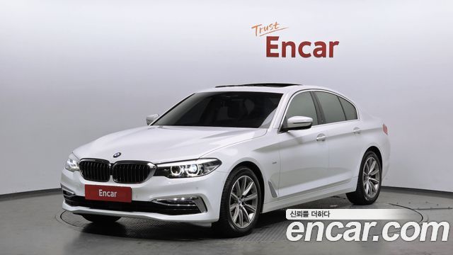 BMW 5-Series 520i Luxury