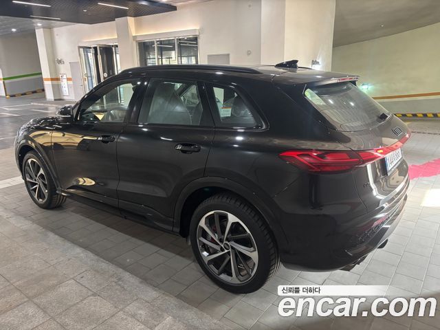 Audi Q5 40 TDI Quattro S Line Black Edition