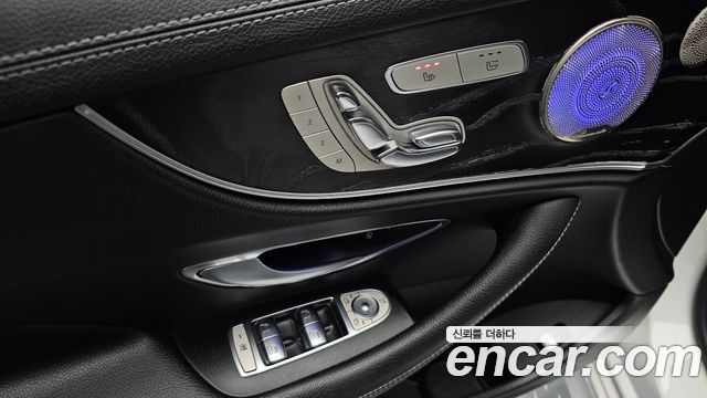 Mercedes-Benz E-Class W213 E220d Cabriolet