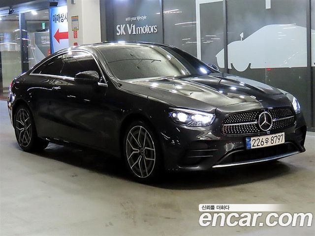 Mercedes-Benz E-Class E300d 4MATIC Coupe
