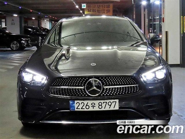 Mercedes-Benz E-Class E300d 4MATIC Coupe