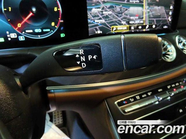 Mercedes-Benz E-Class E300d 4MATIC Coupe