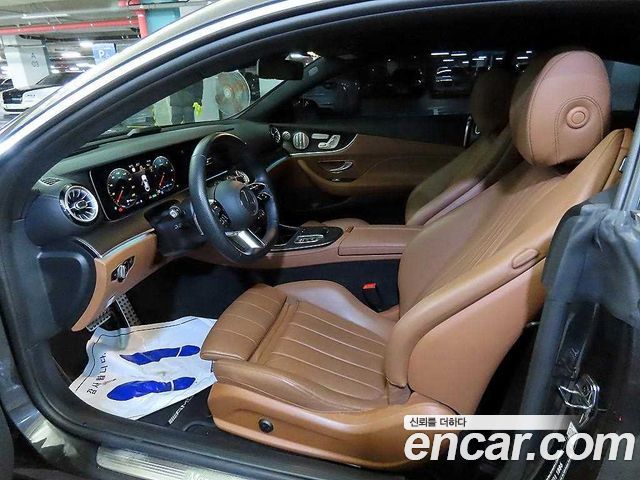 Mercedes-Benz E-Class E300d 4MATIC Coupe