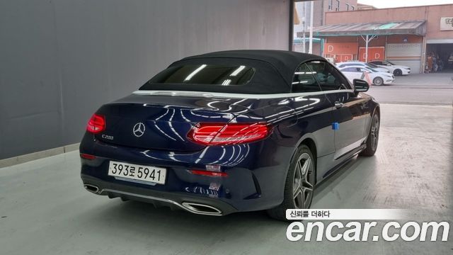 Mercedes-Benz C-Class C200 Cabriolet