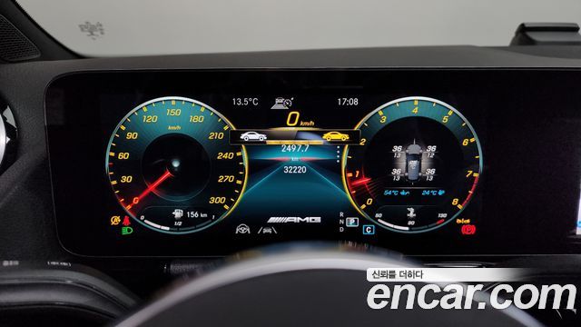Mercedes-Benz GLA-Class GLA45 AMG 4MATIC+