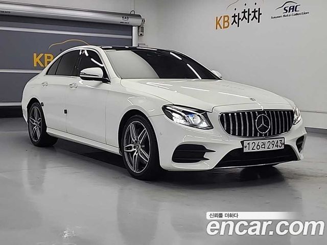 Mercedes-Benz E-Class E300 4MATIC AMG Line