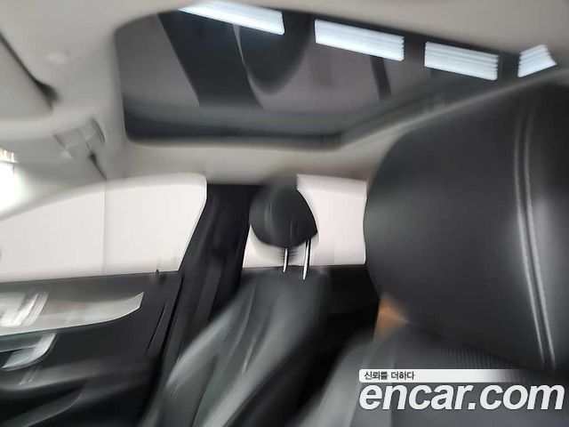 Mercedes-Benz E-Class E300 4MATIC AMG Line