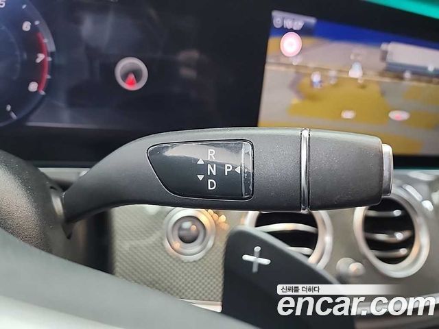 Mercedes-Benz E-Class E300 4MATIC AMG Line