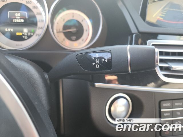 Mercedes-Benz E-Class E250 BlueTec 4MATIC AV