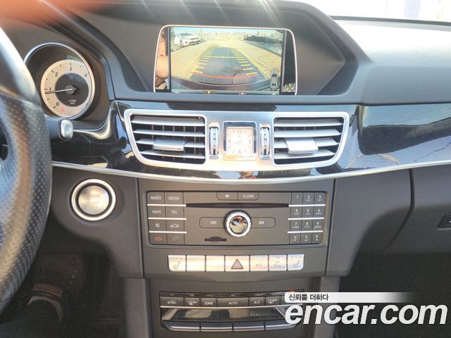 Mercedes-Benz E-Class E250 BlueTec 4MATIC AV