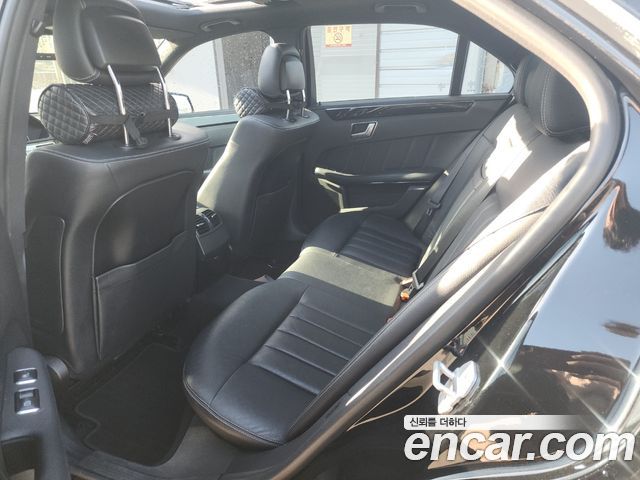 Mercedes-Benz E-Class E250 BlueTec 4MATIC AV