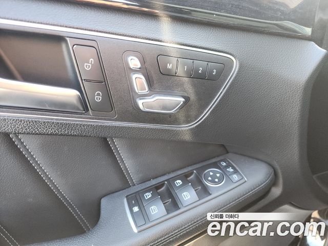 Mercedes-Benz E-Class E250 BlueTec 4MATIC AV