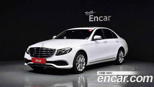 Mercedes-Benz E-Class E300 Exclusive