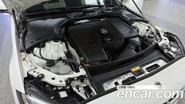 Mercedes-Benz C-Class C200 Avantgarde