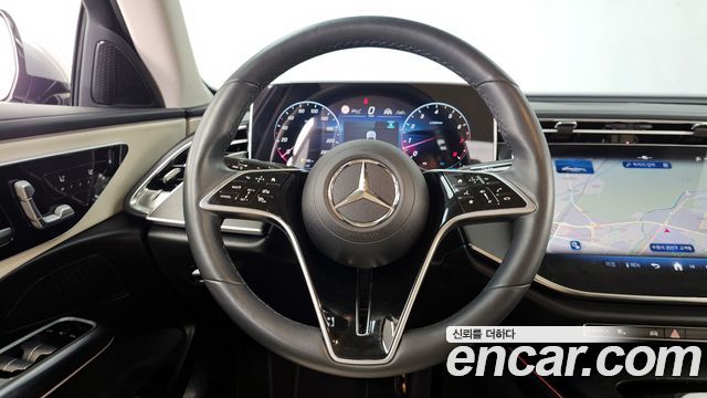 Mercedes-Benz E-Class E200 Avantgarde Limited