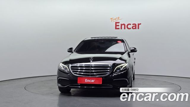 Mercedes-Benz E-Class E220d 4MATIC Exclusive