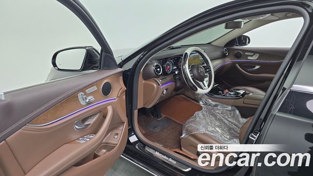 Mercedes-Benz E-Class E220d 4MATIC Exclusive
