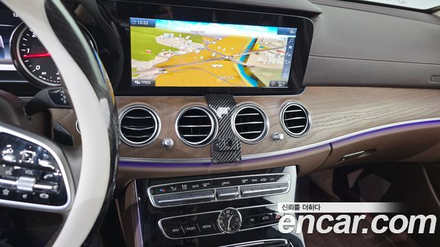 Mercedes-Benz E-Class E220d 4MATIC Exclusive