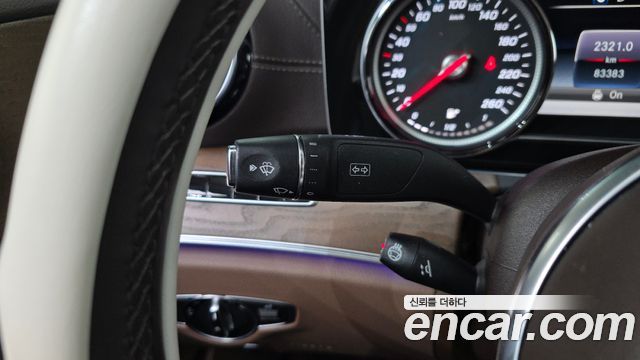 Mercedes-Benz E-Class E220d 4MATIC Exclusive