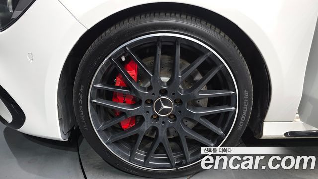 Mercedes-Benz CLA-Class CLA45 AMG 4MATIC