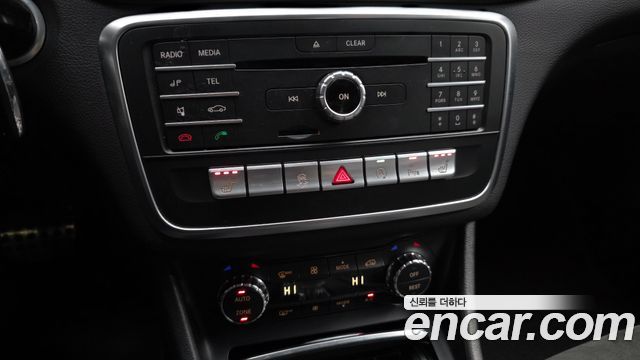 Mercedes-Benz CLA-Class CLA45 AMG 4MATIC
