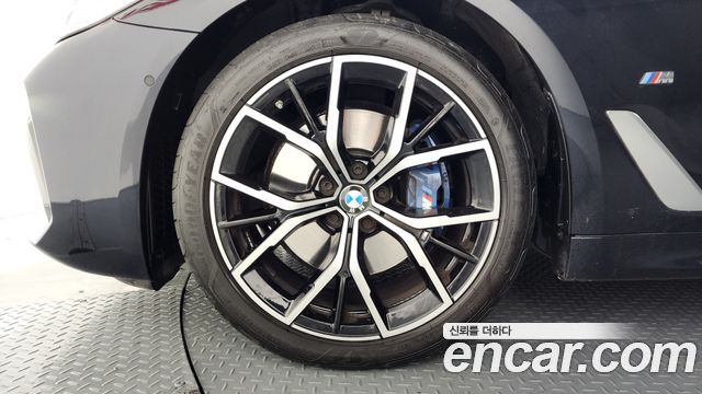 BMW 5-Series 530i M Sport Package