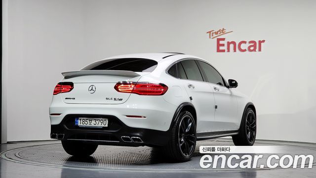 Mercedes-Benz GLC-Class AMG GLC63 S 4MATIC+ Coupe
