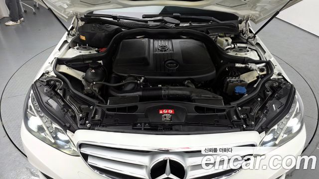 Mercedes-Benz E-Class E220 Bluetec Avantgarde