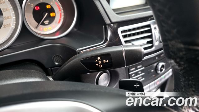 Mercedes-Benz E-Class E220 Bluetec Avantgarde