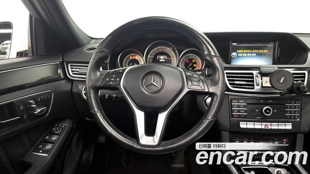 Mercedes-Benz E-Class E220 Bluetec Avantgarde