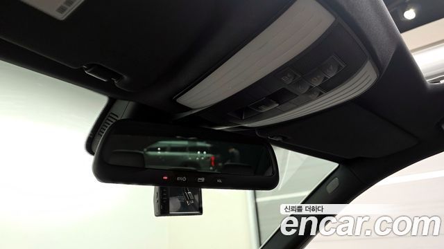 Mercedes-Benz E-Class E220 Bluetec Avantgarde