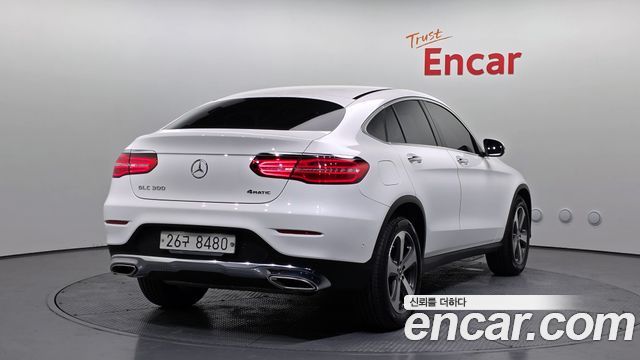 Mercedes-Benz GLC-Class GCL300 4MATIC Coupe