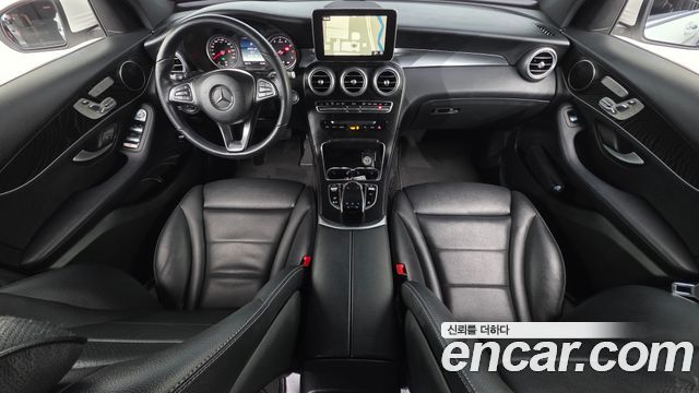 Mercedes-Benz GLC-Class GCL300 4MATIC Coupe