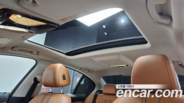 BMW 5-Series 520i Luxury