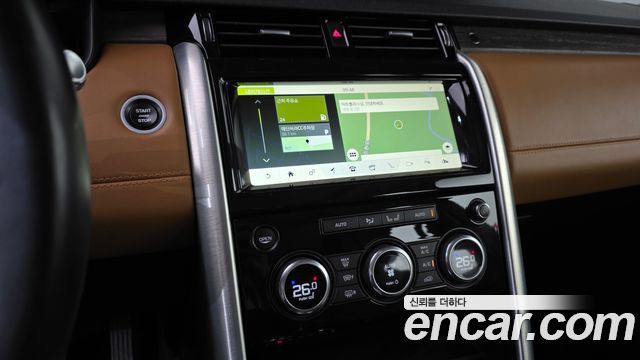 Land Rover Discovery 3.0 TD6 HSE Luxury