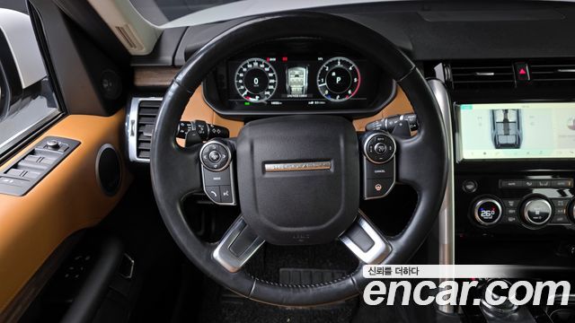 Land Rover Discovery 3.0 TD6 HSE Luxury