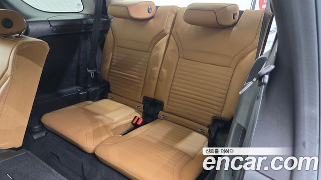 Land Rover Discovery 3.0 TD6 HSE Luxury