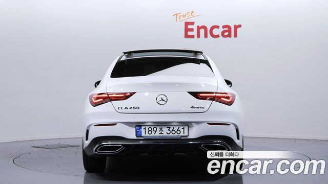Mercedes-Benz CLA-Class CLA250 4MATIC