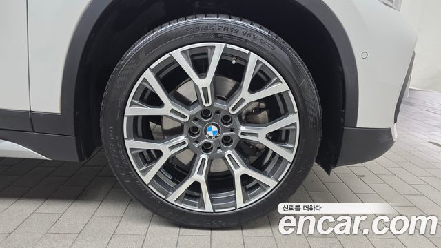 BMW X1 xDrive 20i xLine
