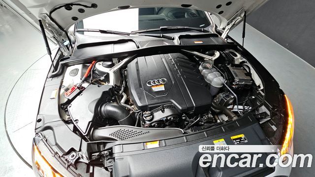 Audi A4 40 TFSI Premium