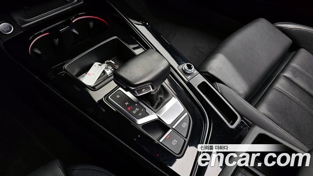 Audi A4 40 TFSI Premium