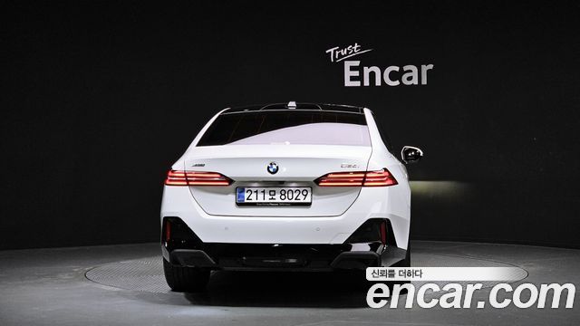 BMW 5-Series 530i xDrive M Sport
