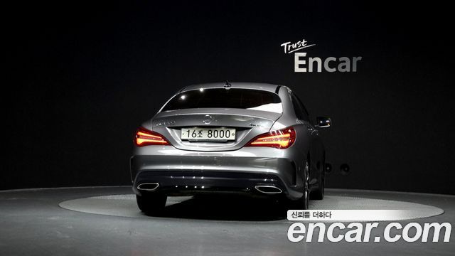 Mercedes-Benz CLA-Class CLA250 4MATIC AMG Line