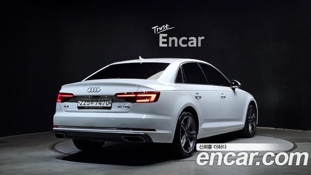 Audi A4 40 TFSI Premium