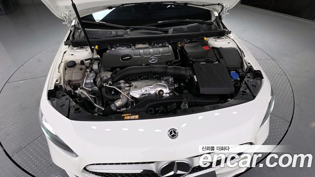 Mercedes-Benz A-Class A250 4MATIC Sedan
